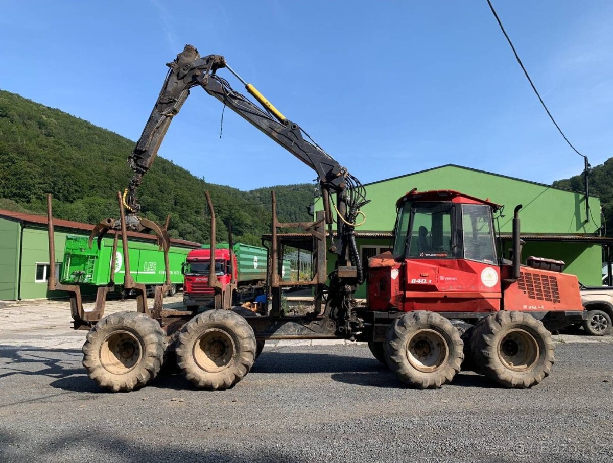 Vyvážečka VALMET 840.3 - 2