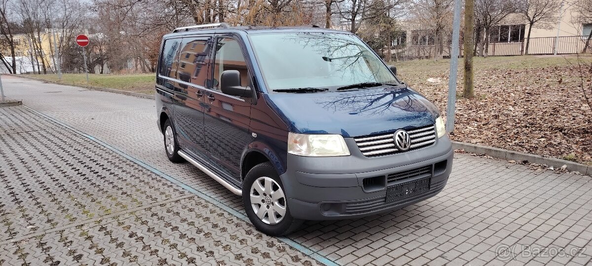 Volkswagen transporter t5 1.9TDI - 2