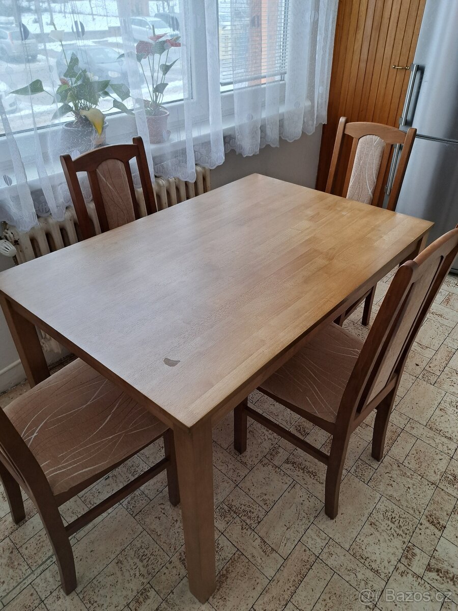Jídelní stůl+židle - 2