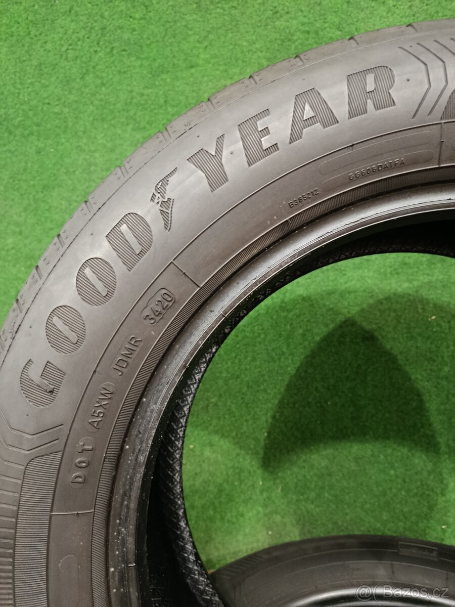 2ks letni 205/60/16 Goodyear - 2