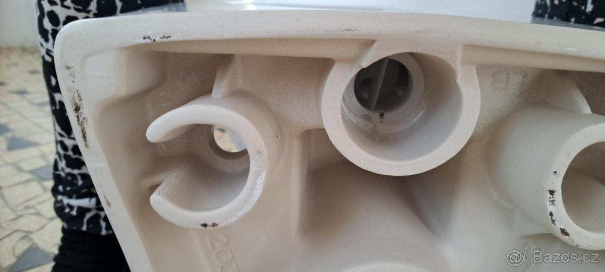 závěsné WC JIKA - 2