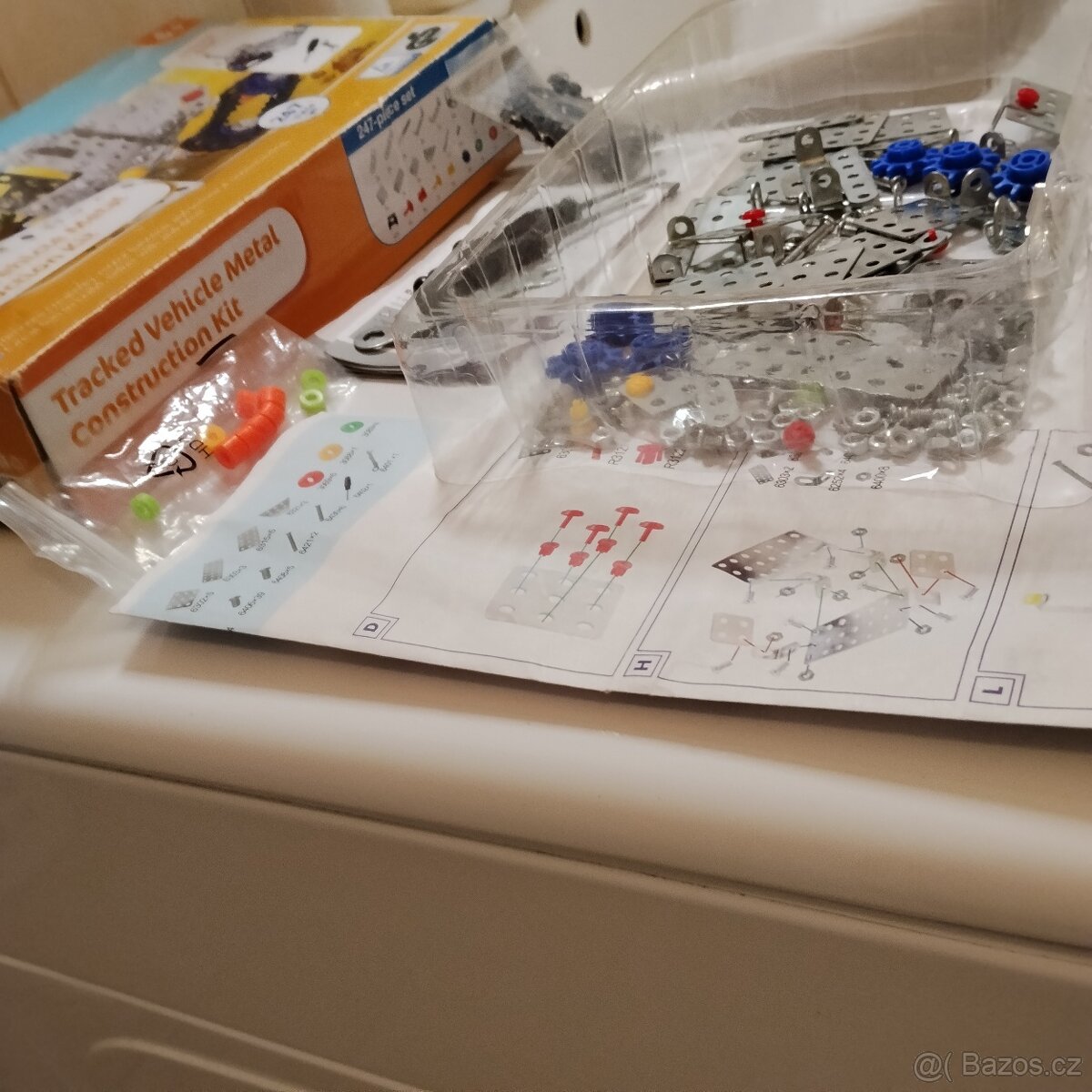 Kovová stavebnice - 2