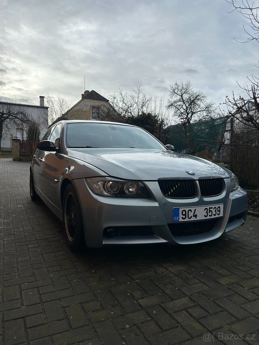 BMW e90 325i - 2