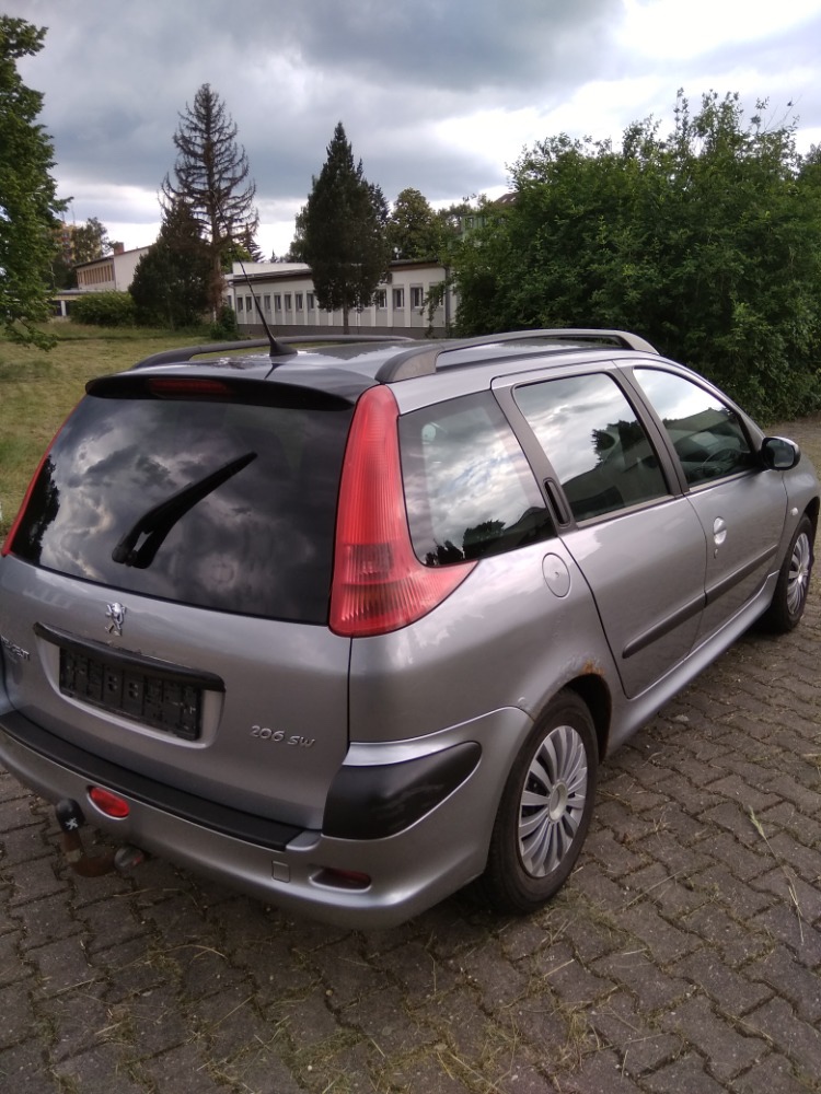 Peugeot 206 SW - 2