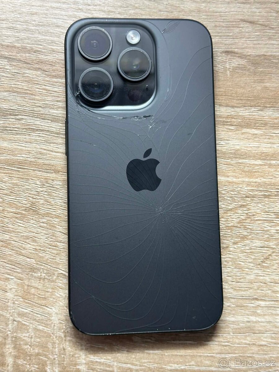 iPhone 15 pro plní funkční - 2