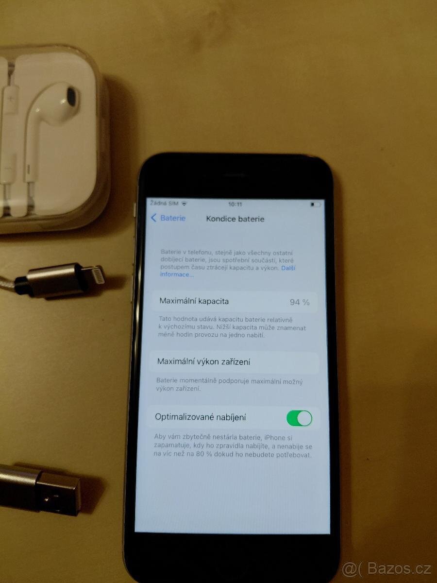 Apple iPhone 6s 32Gb + příslušenství - 2