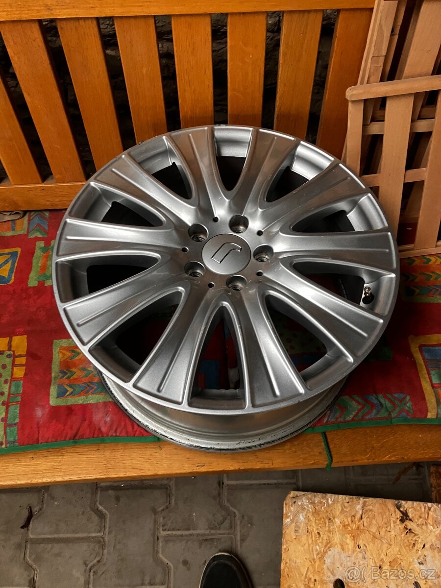 Mercedes benz S class - 2