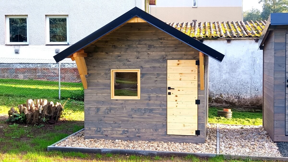 Detsky domek c 9 s pristreskam - 2