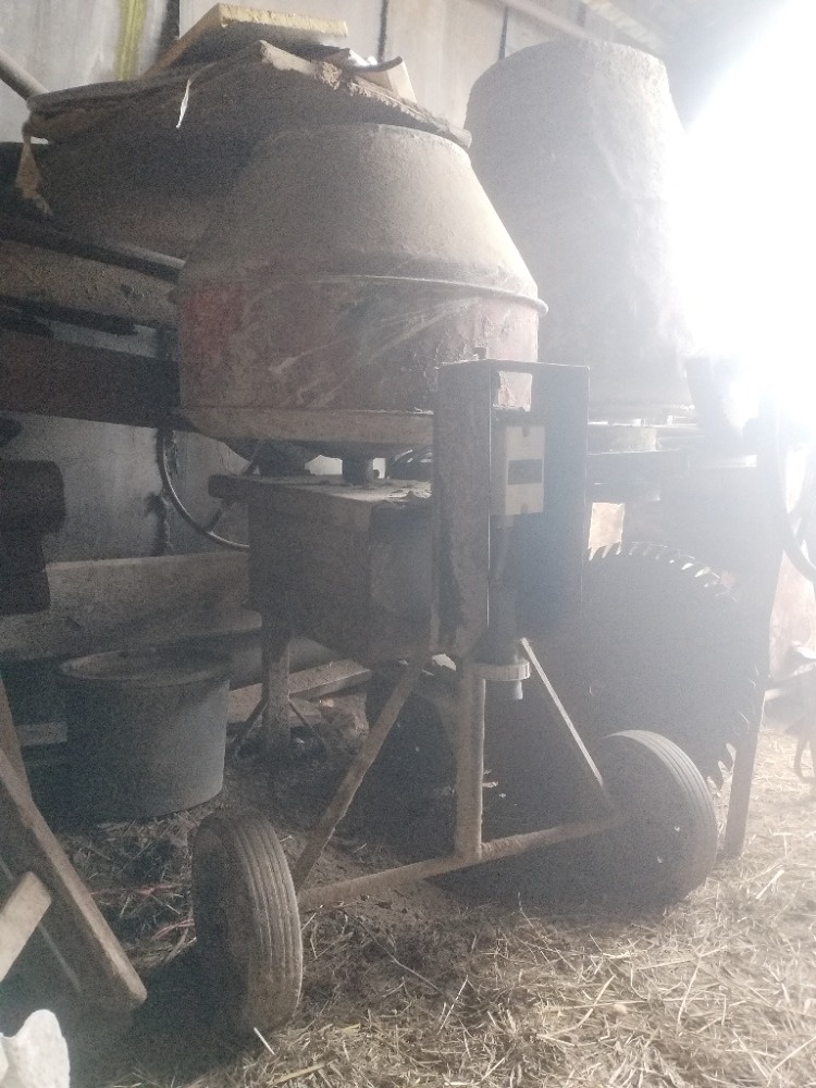 Stavební míchačka - 2