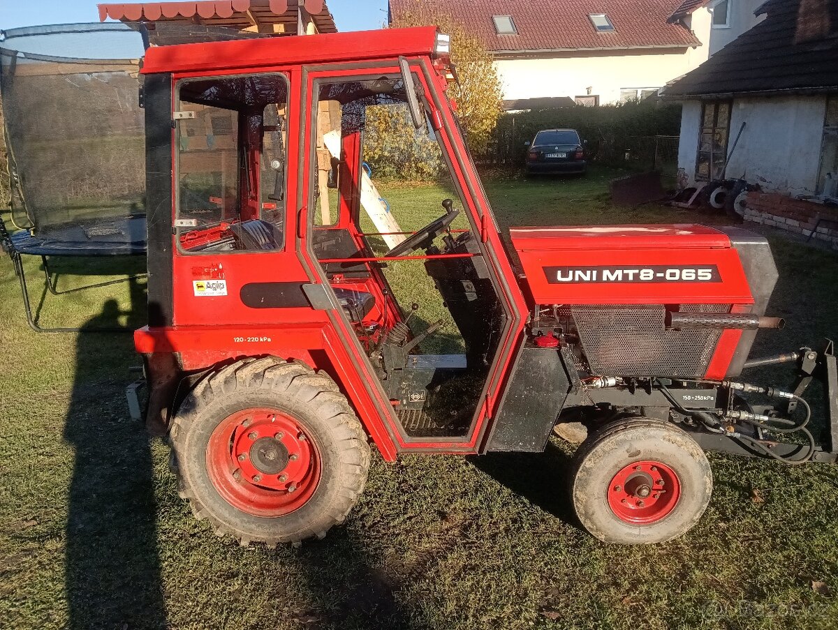 Malotraktor mt8 065 - 2