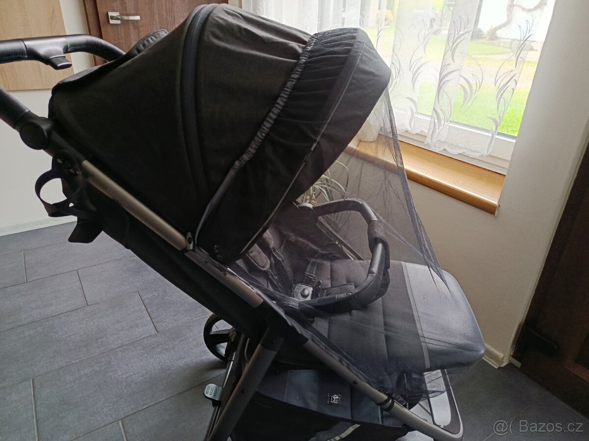 Kočárek CARRELLO BRAVO NEW (jako nový) - 2