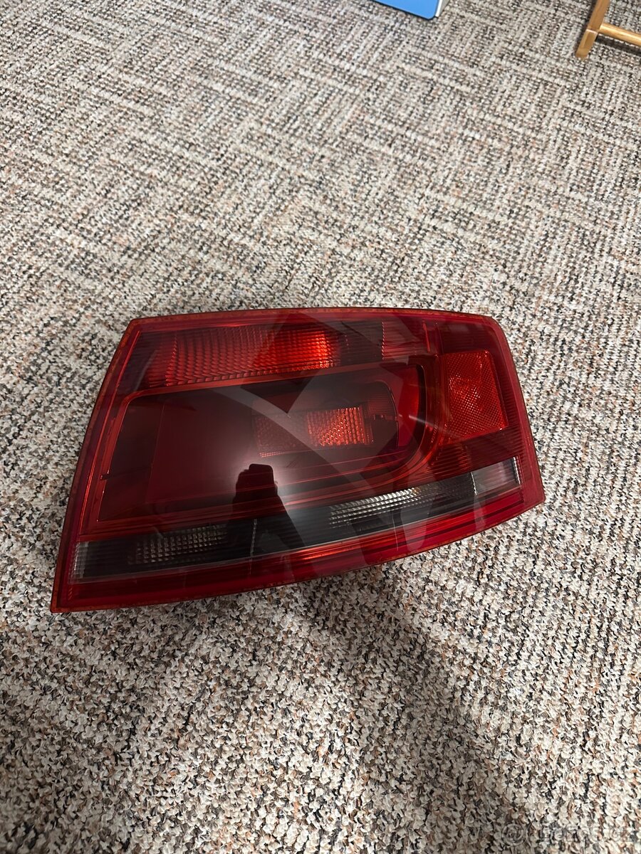 Světlo Audi A4 b7 Kabrio - 2