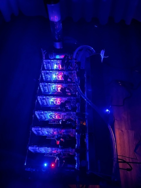 Mining rig 8x RTX 3070 ASUS EKWB + Pumpa + radiátor + deska - 2