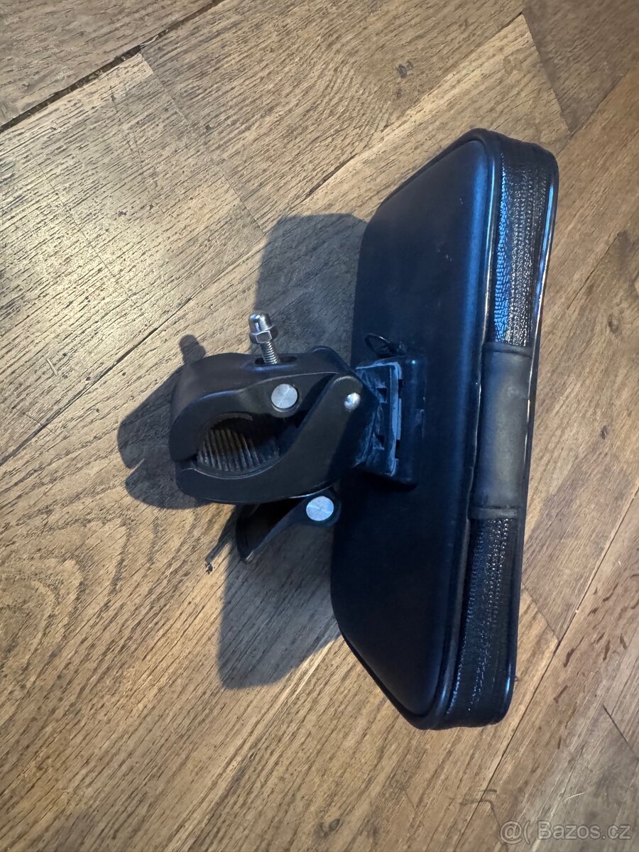 Držák na telefon - 2