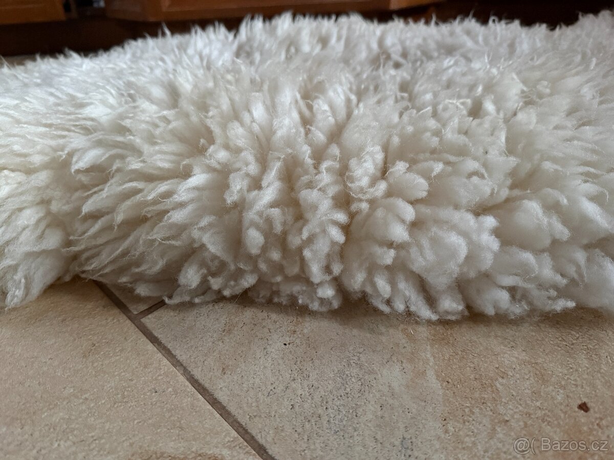 Ovčí velmi huňatá kožešina - 2