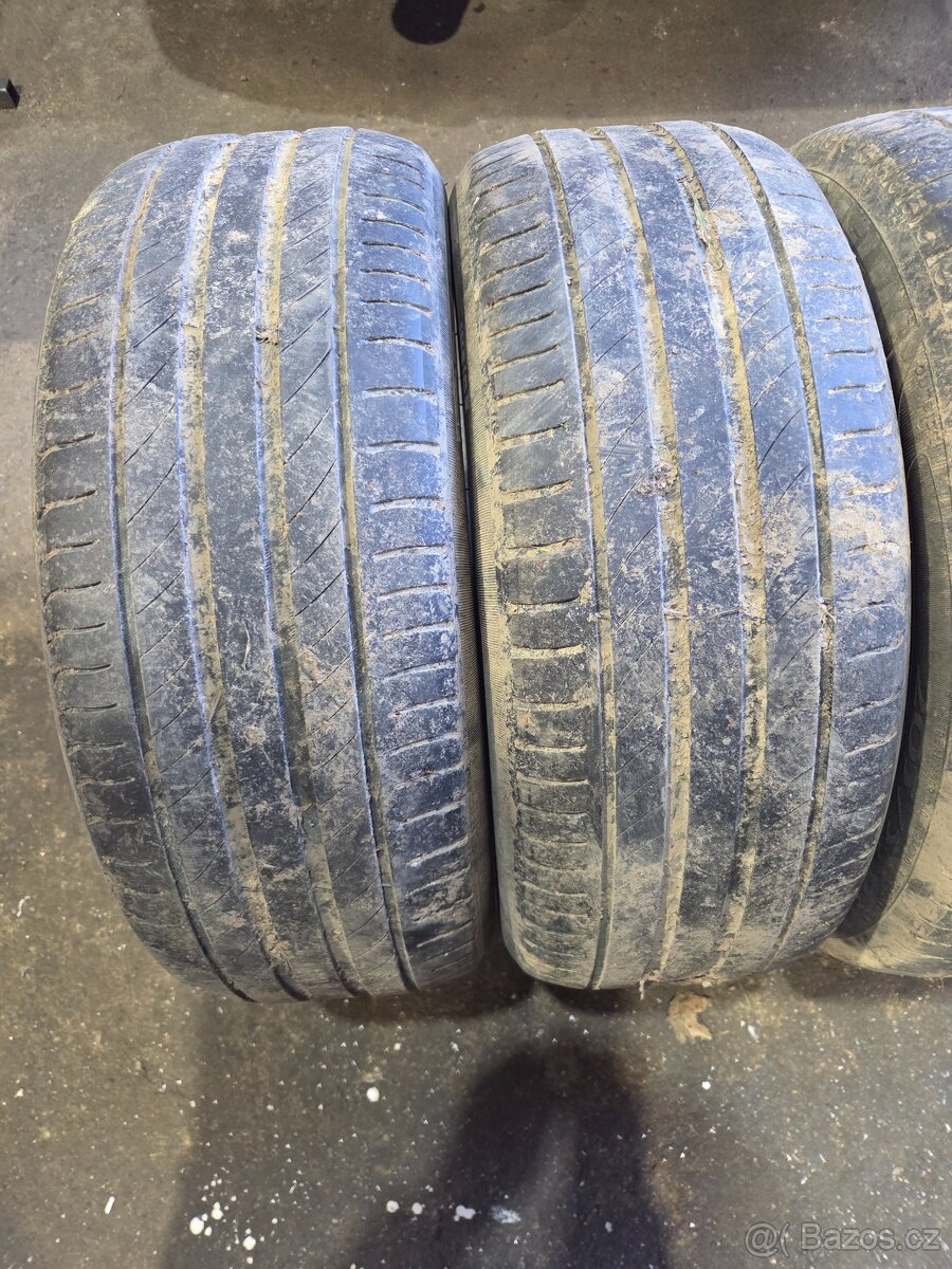 Pneu letní 205/55 r16 - 2