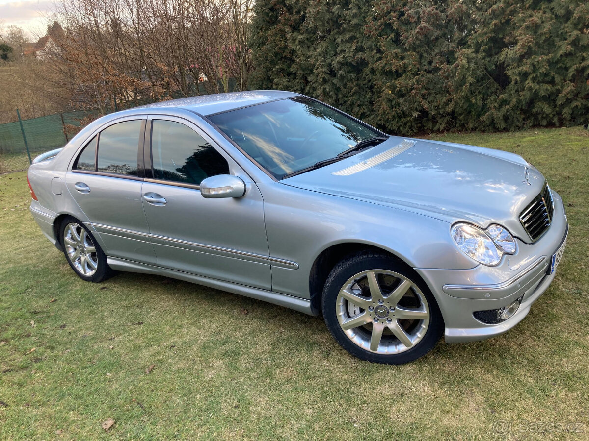 Mercedes C30 CDI AMG W203 - 2