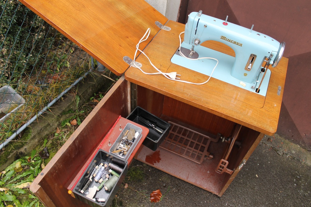 šicí stroj MINERVA 126-4 - 2