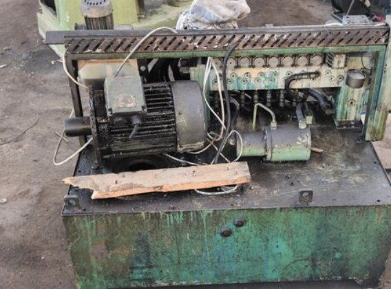 Brusky - hrotové BHU 32 x 2000 mm - 2