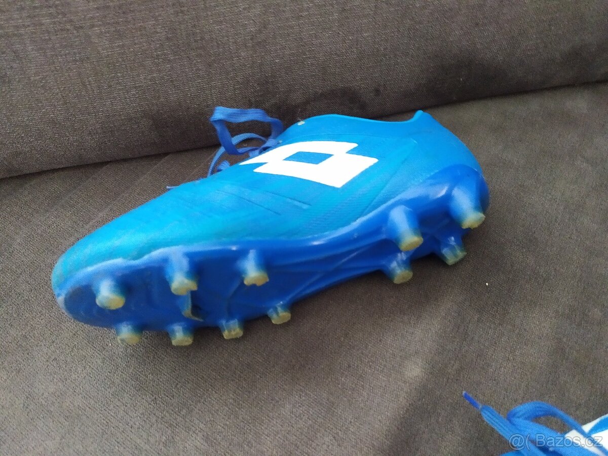 Kopačky vel. 31 Lotto Solista - 2