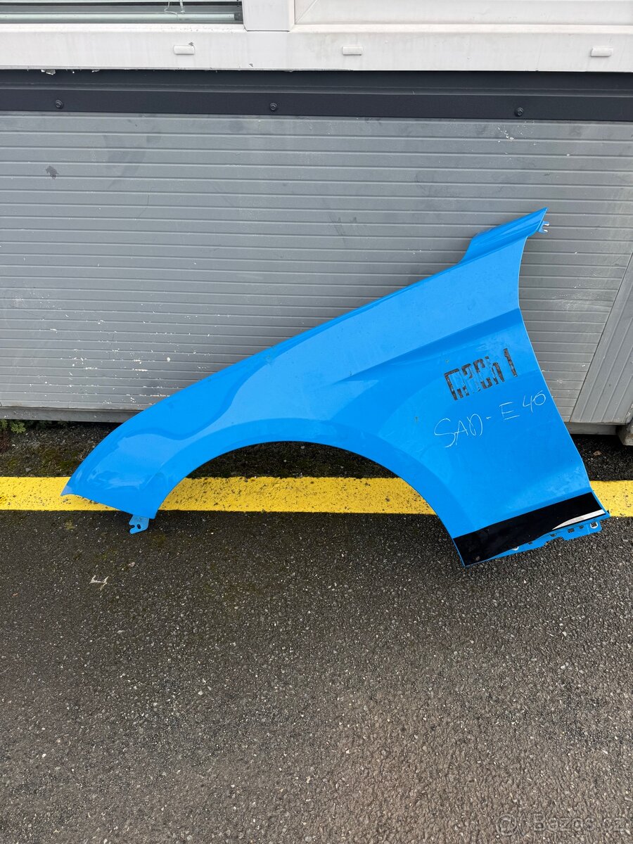 Ford Mustang nárazník blatník Mach 1 - 2