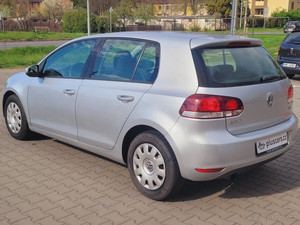 Volkswagen Golf 1.6 TDI DIGIKLIMA - 2