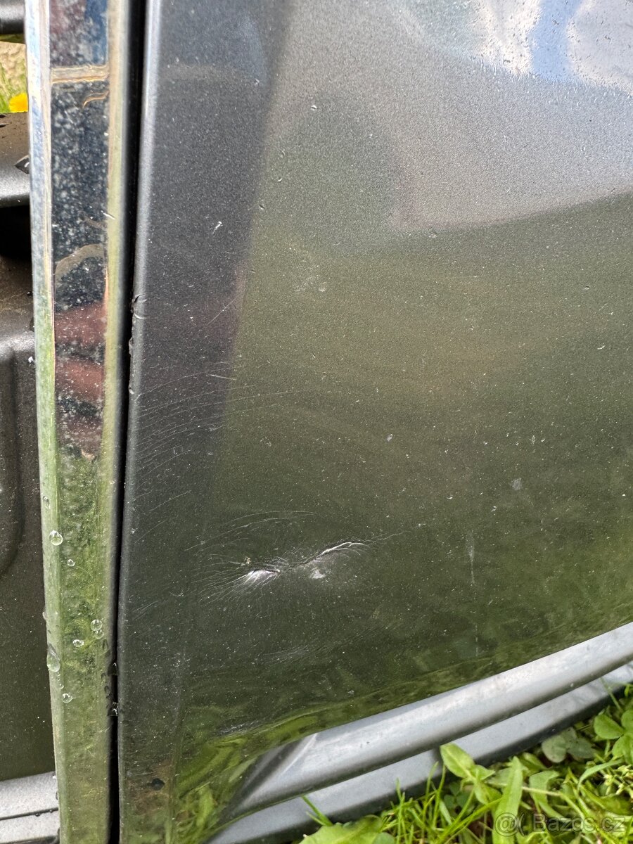 Nárazník audi a4 b7 - 2