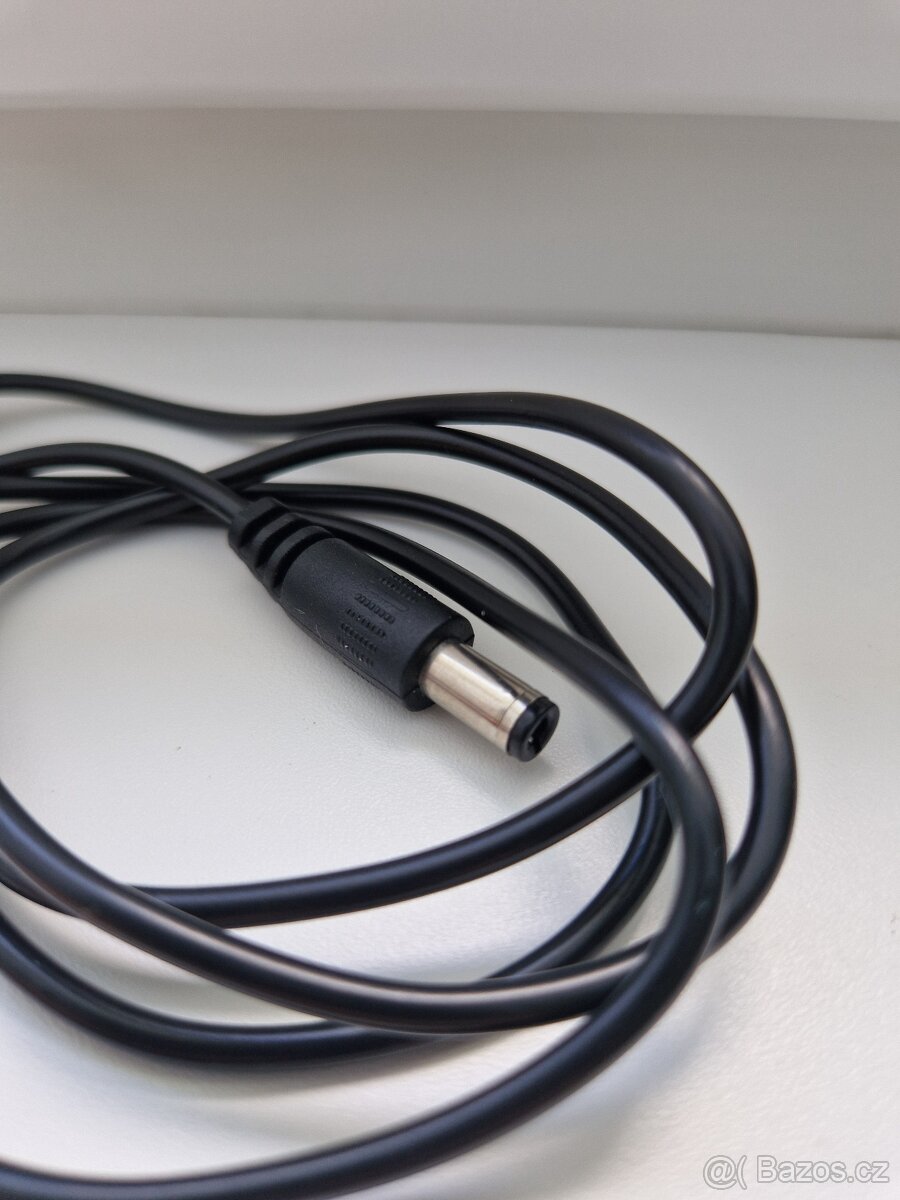 DC 5.5mm, 2.1mm - 2