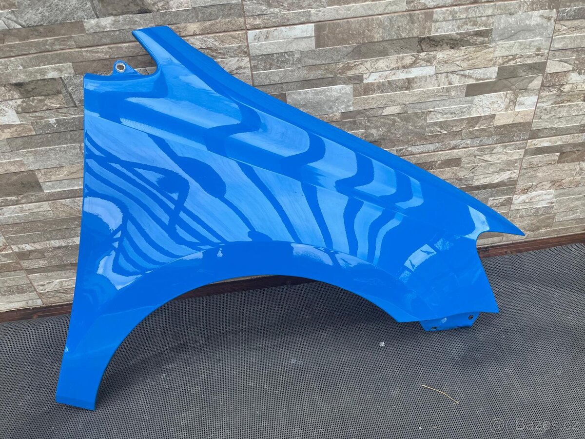 Pravý přední blatník VW Polo - 2