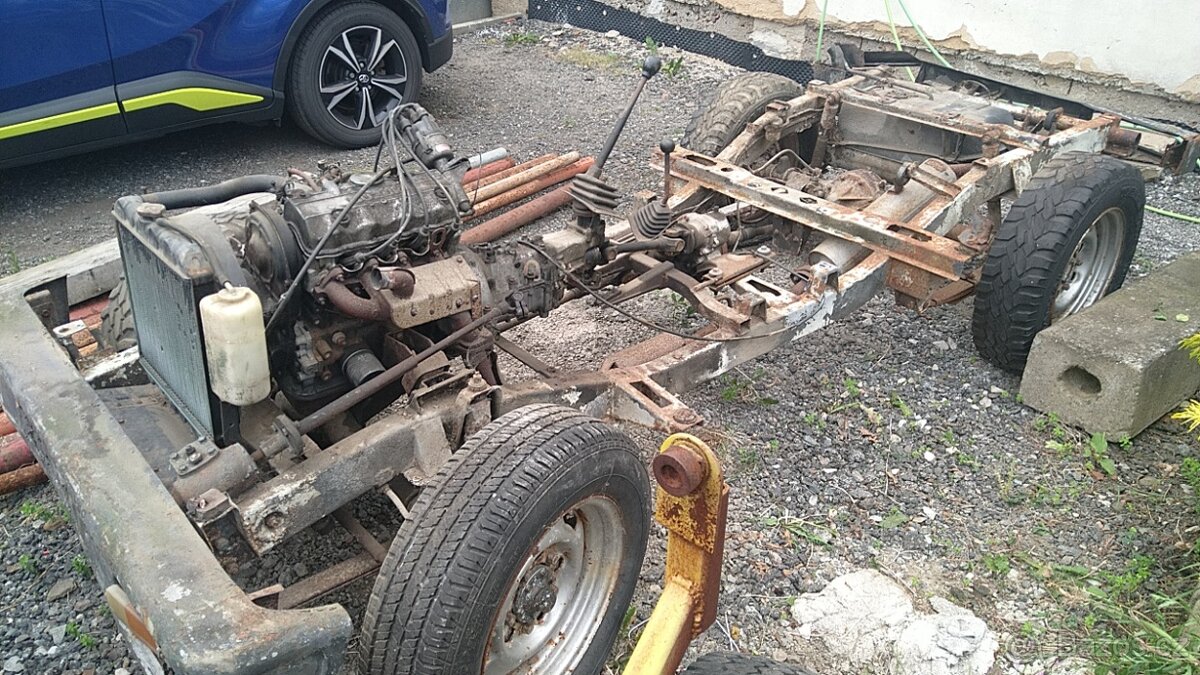 Suzuki samurai - 2