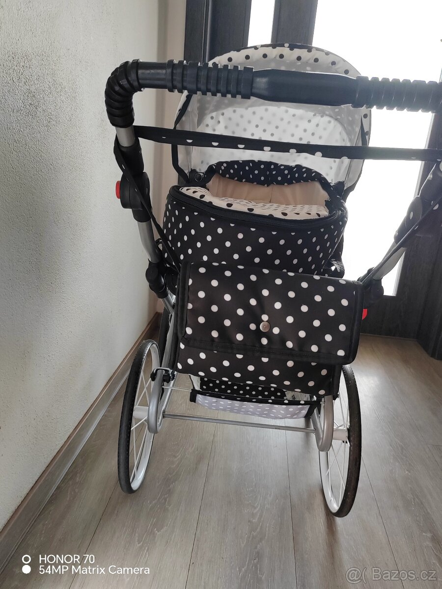 kočárek pro panenky - 2