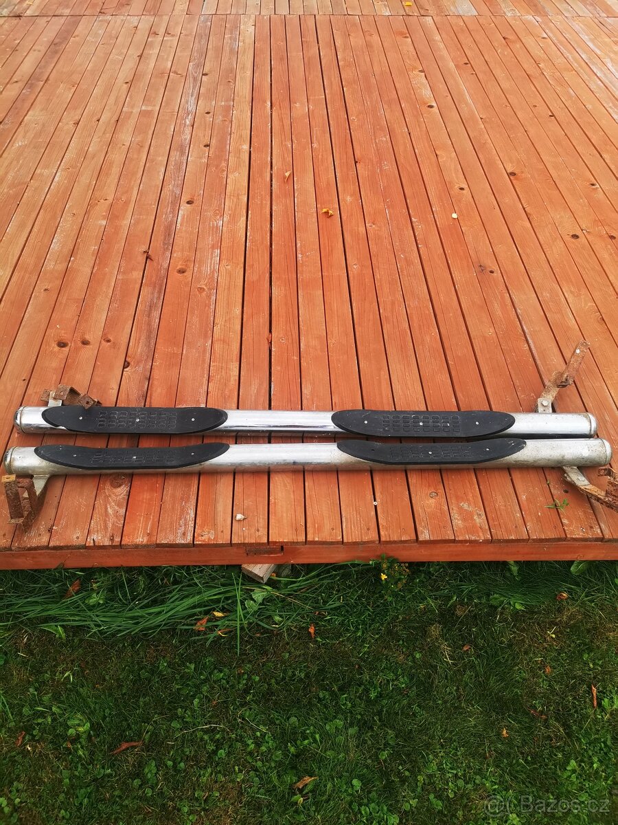 Nášlapy na terénní auto - 2