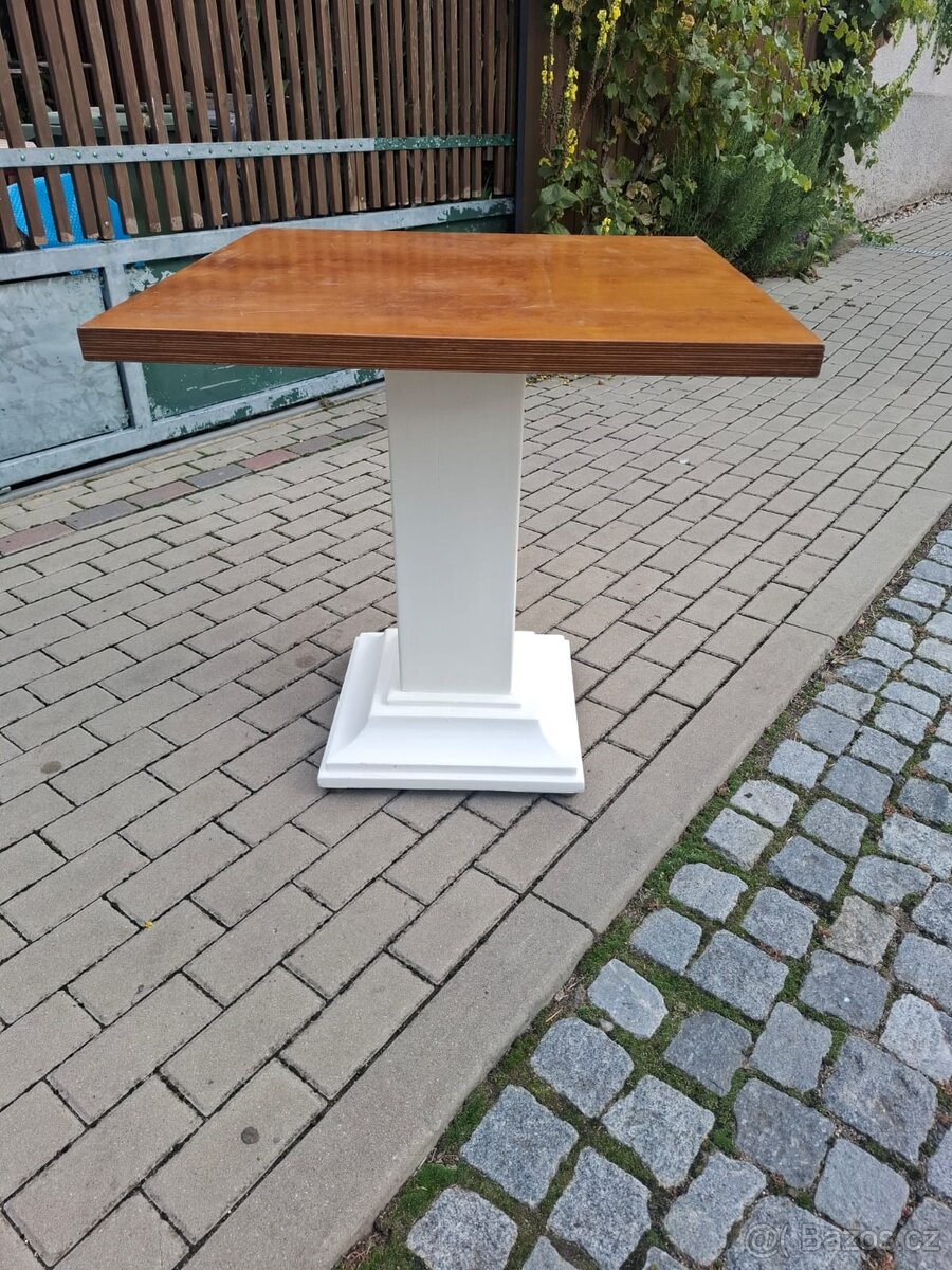 Stůl - 2