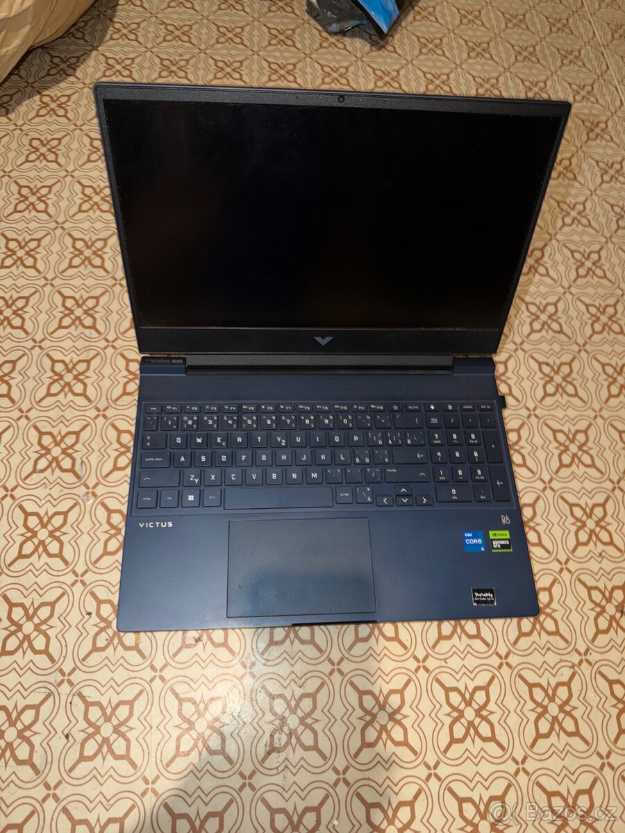 Herní notebook HP victus - 2