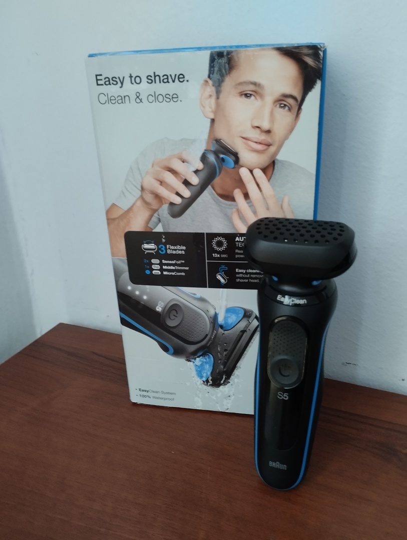 Holicí strojek Braun - 2