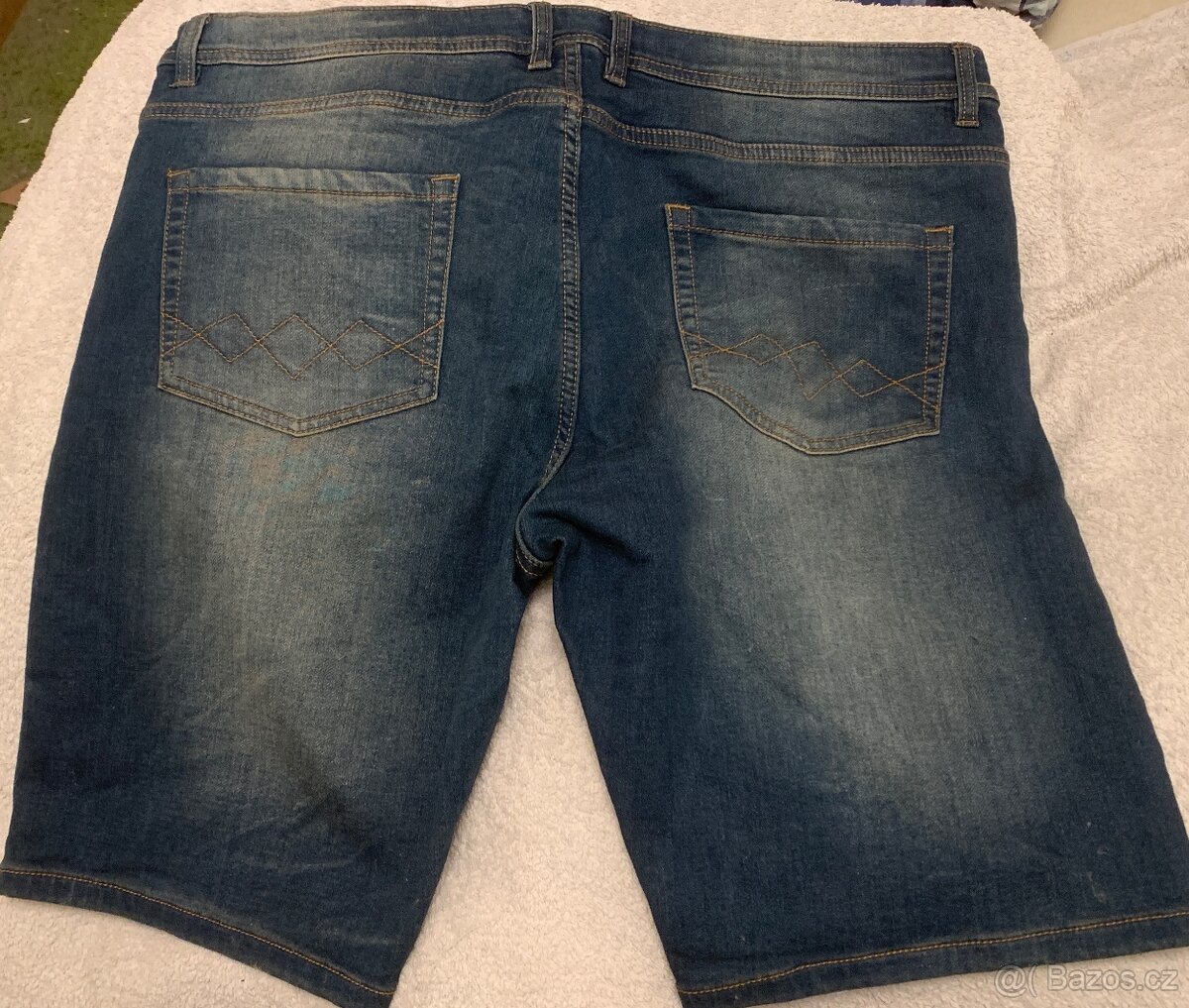 kraťasy jeans ,..vel. 58 - 2