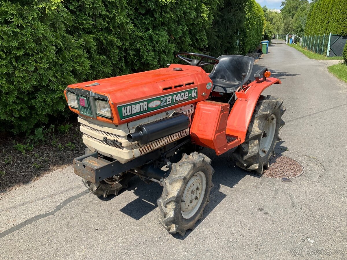 Traktor KUBOTA 4x4 - 2