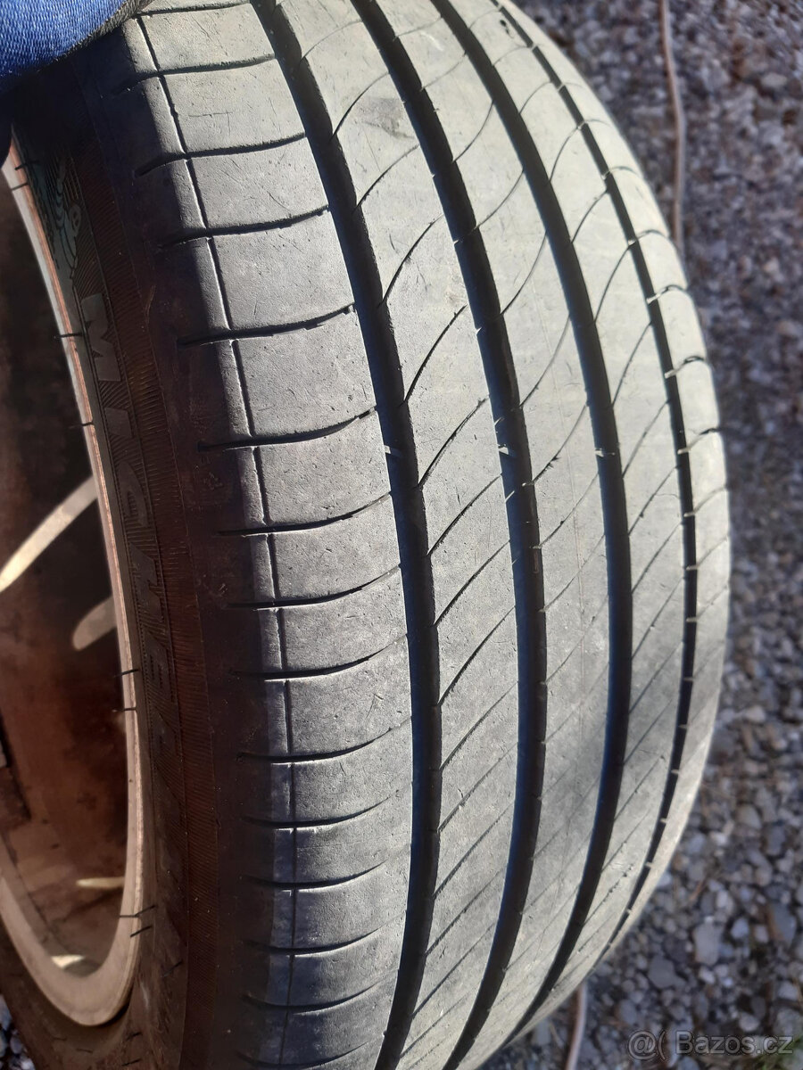 alu kola AUDI 4E0601025Q , 7.5 x 18, et 40, 5x112 + letní - 2