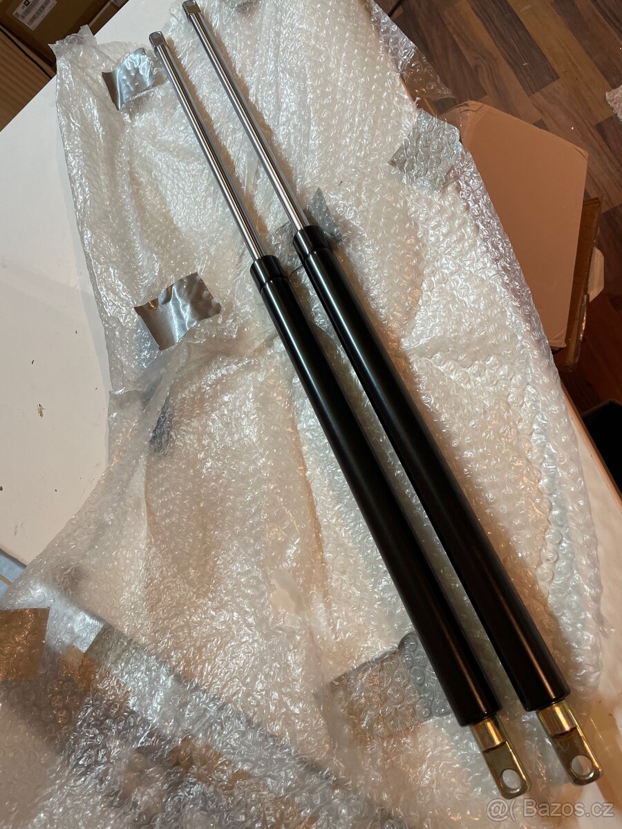 2x plynová vzpěra - 2