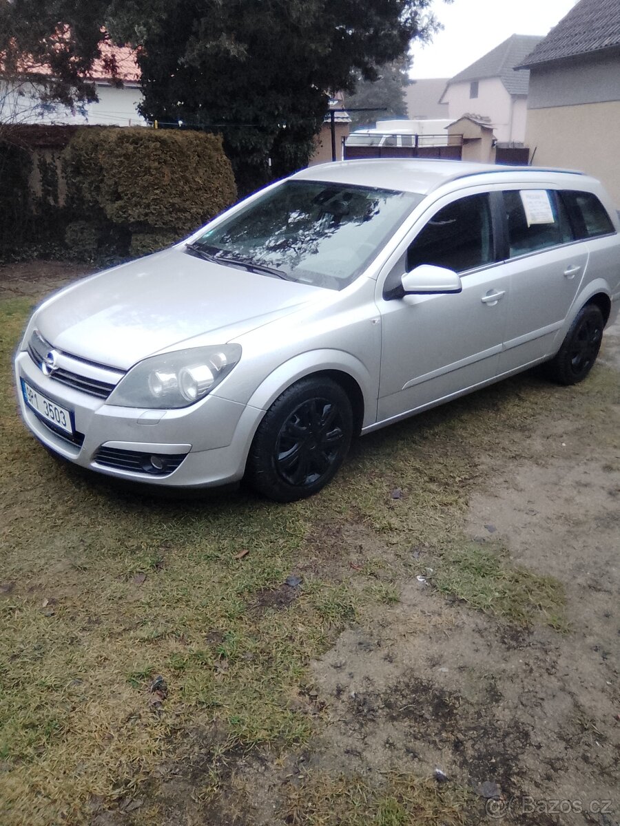 Opel ASTRA kombi - 2