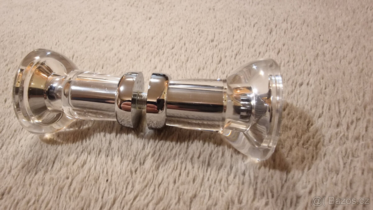 Madla ke sprchovým dveřím - 2