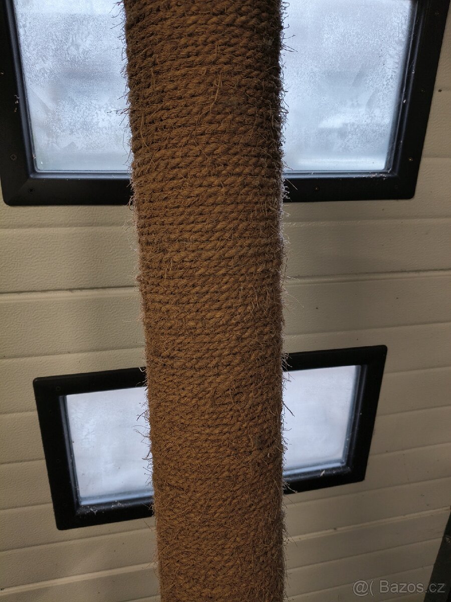 Sloup škrabadlo pro kočky - 2