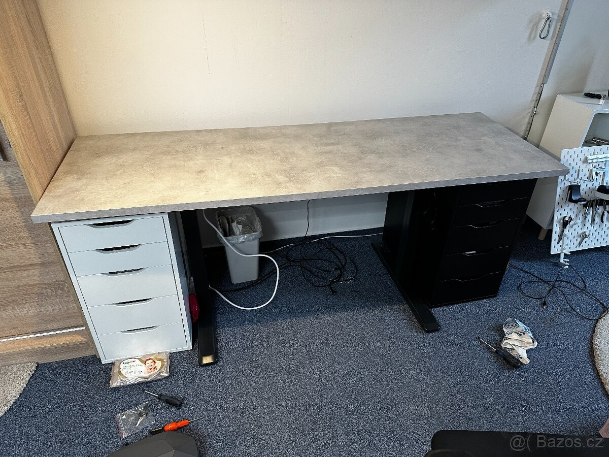 Kuchyňská / Stolní deska Ikea Ekbacken - 2