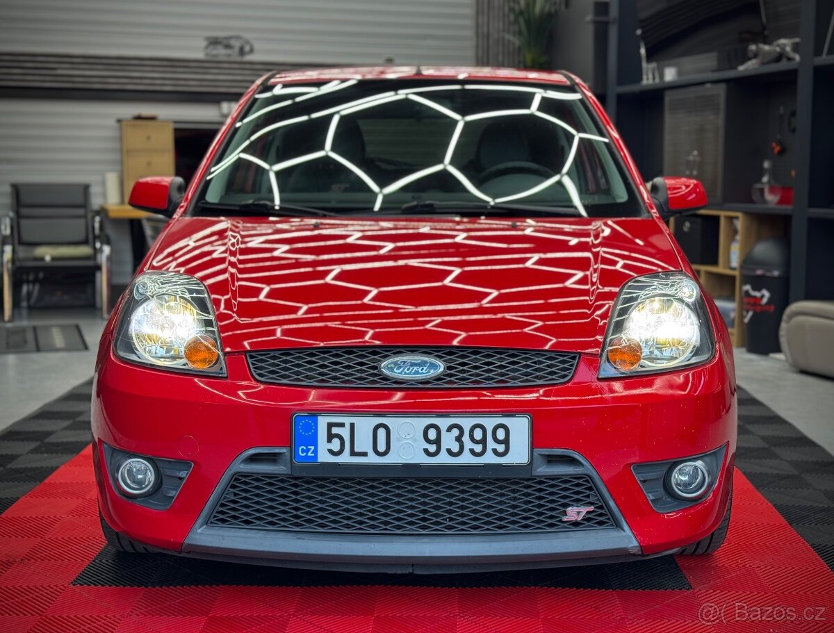 Ford Fiesta ST150 - 2
