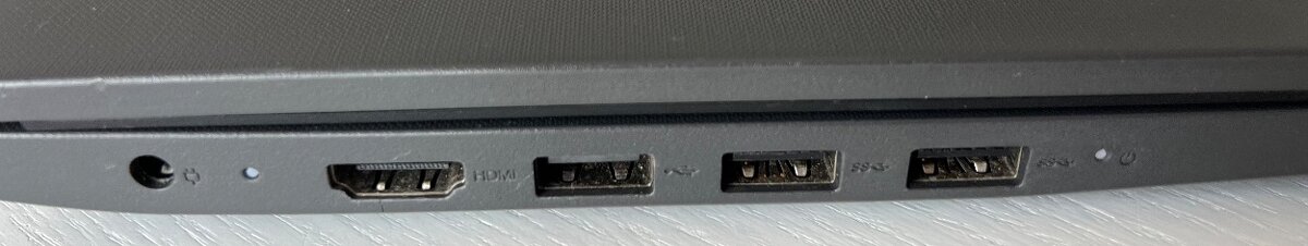 Lenovo V15-IWL Iron Grey - 2