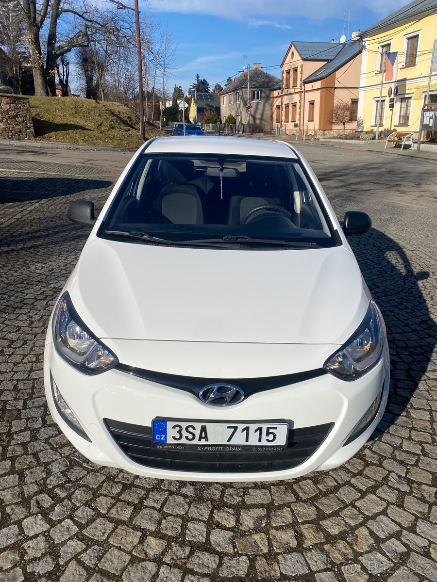 Hyundai i20 - 2