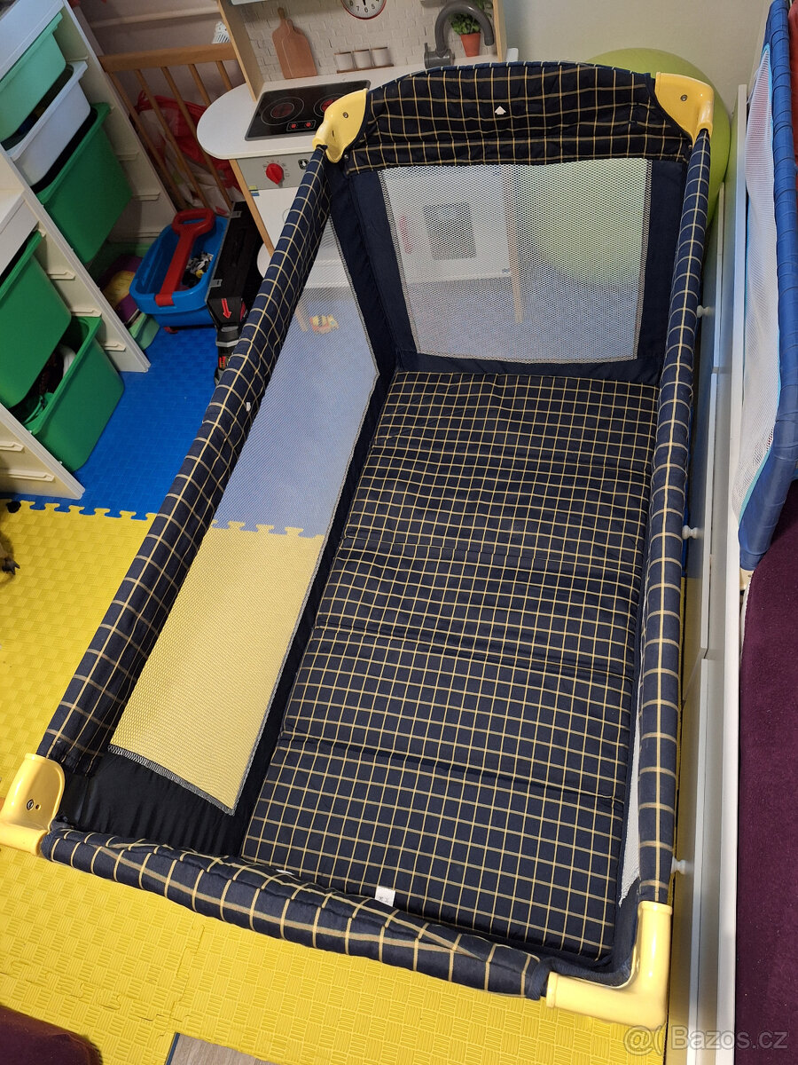 Dětská cestovní postýlka CHICCO - 2