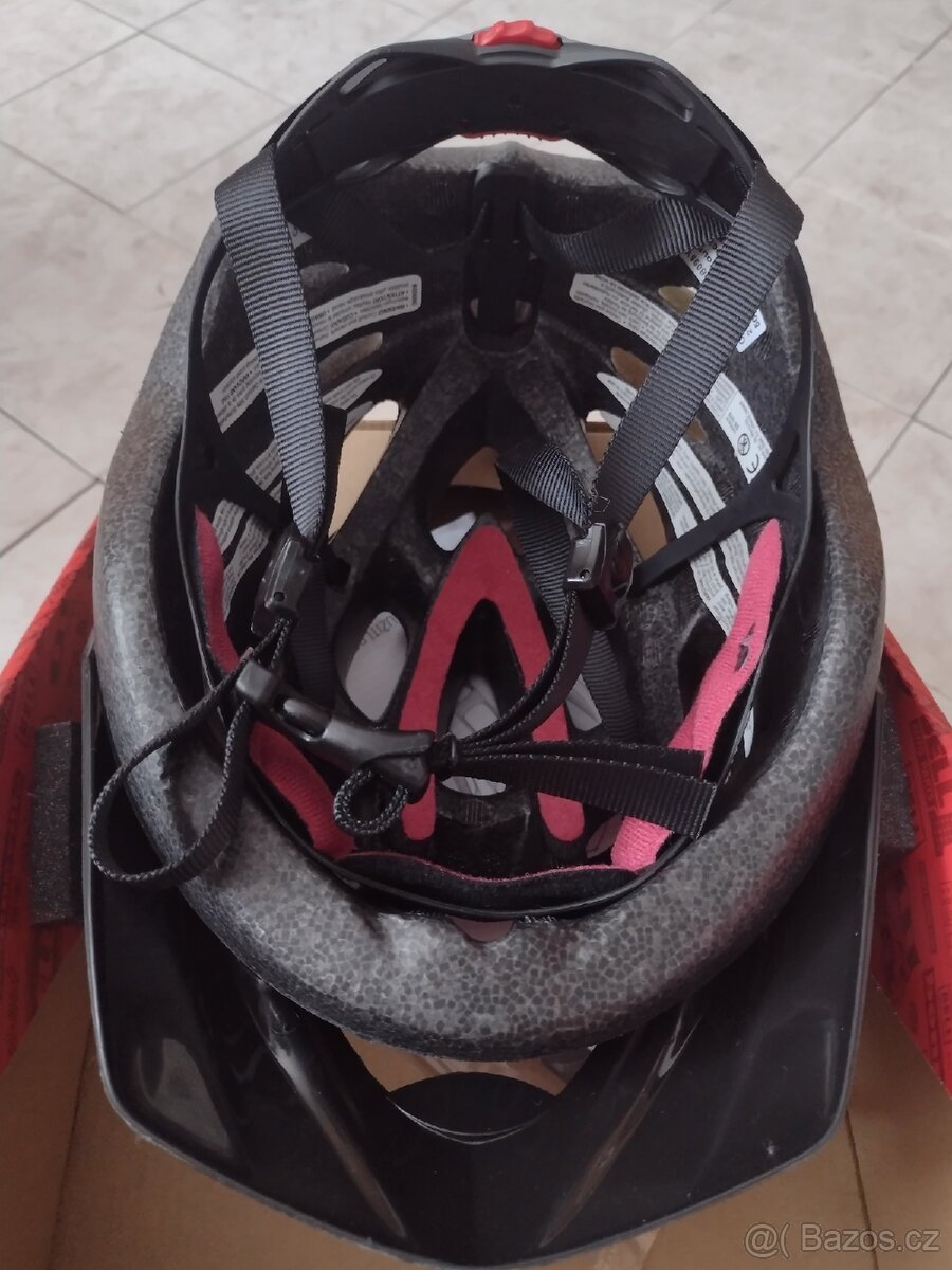 Cyklistická helma Bell - 2