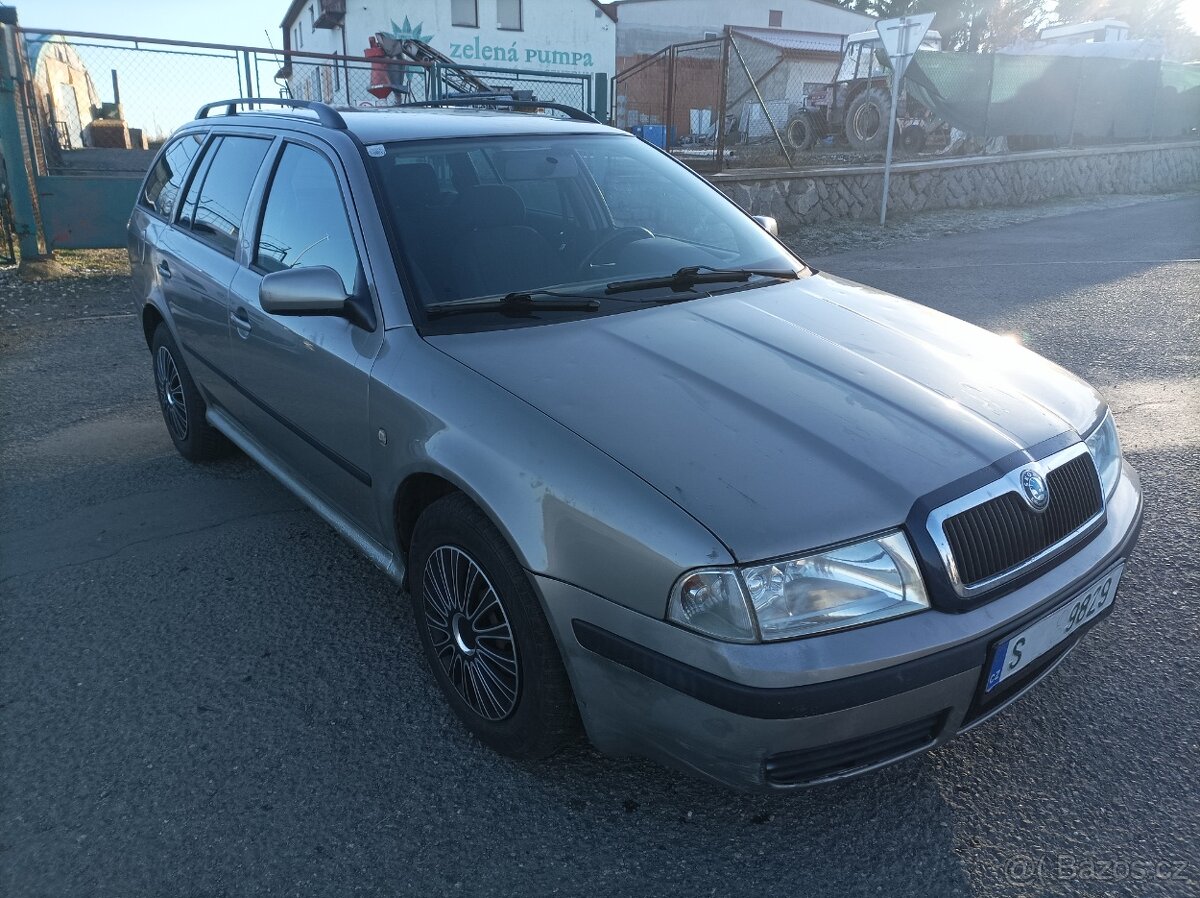 Škoda Octavia - 2