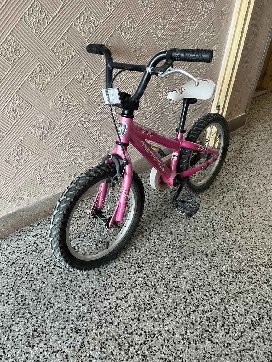 Dívčí kolo vel 16 - 2